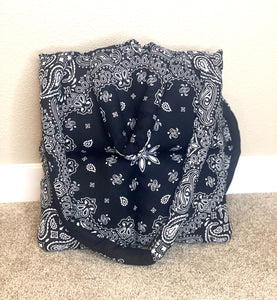 BANDANA PUFFER BAG